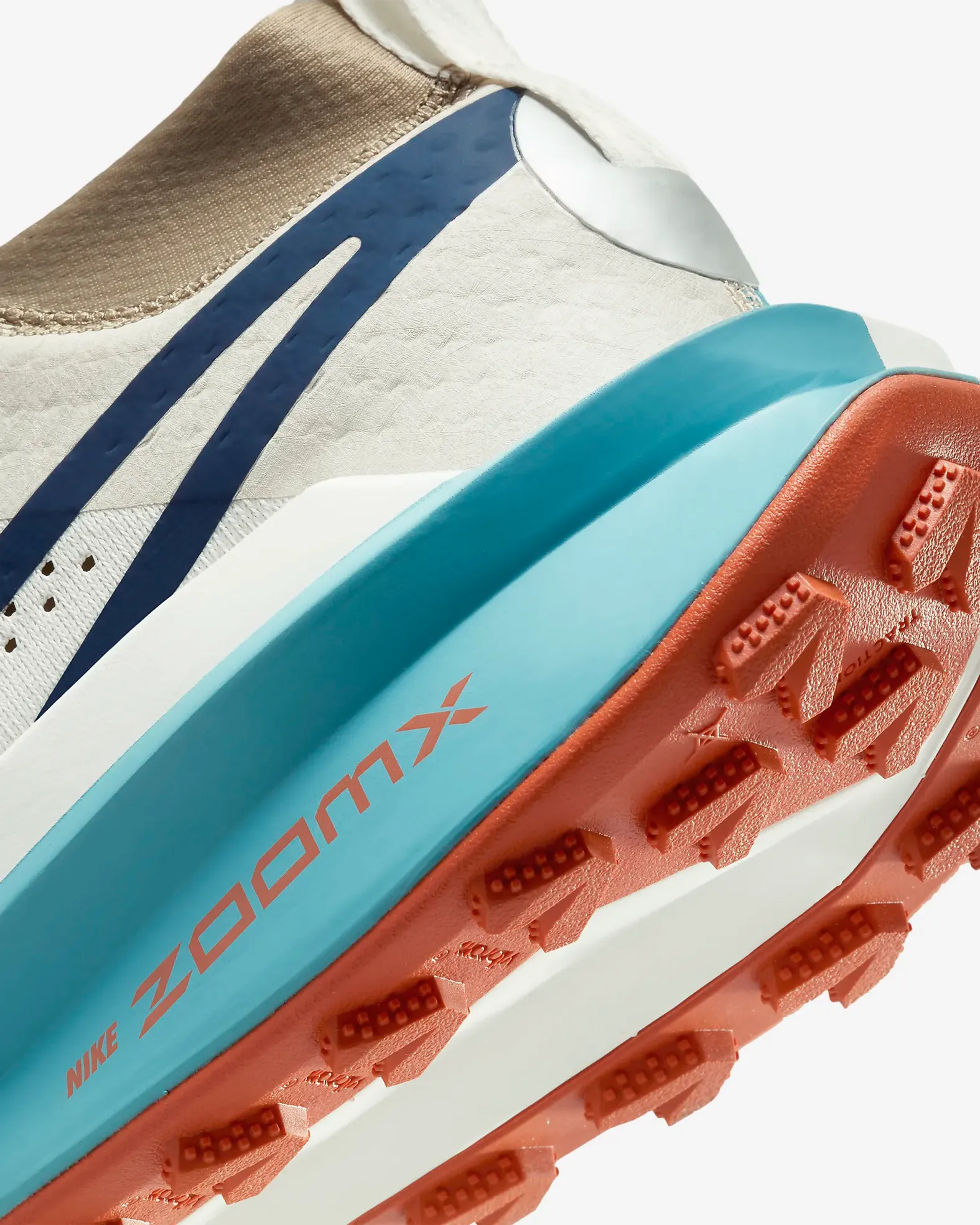 Men's Nike Zegama Trail 2 - Phantom/Khaki/Denim Turquoise/Midnight