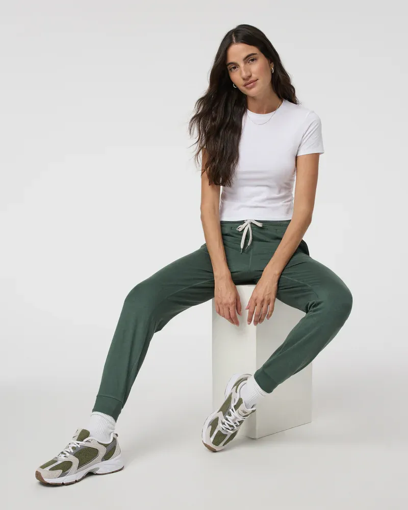 Women's Vuori Performance Jogger - Marsh Heather Women's Vuori Performance Jogger - Marsh Heather
